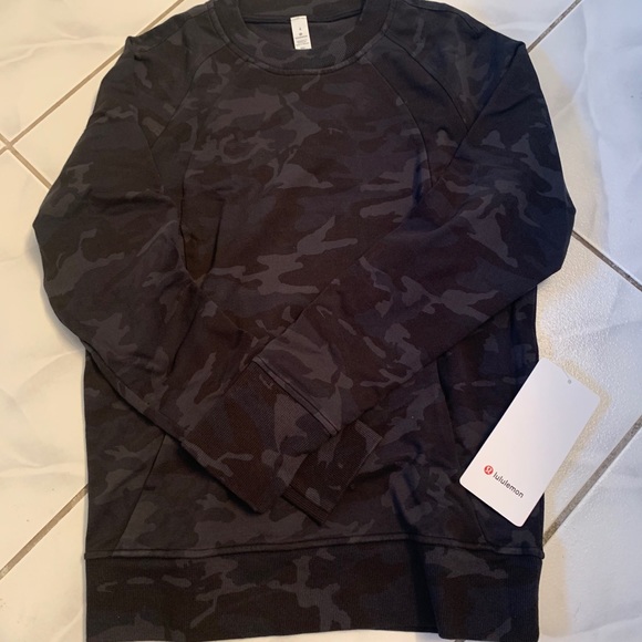 Lululemon Scuba Crew * Camo - Picture 5 of 5